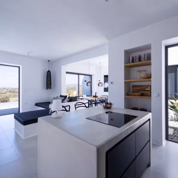 Villa La Natura Naxos – Offene Kochinsel im Innenhof